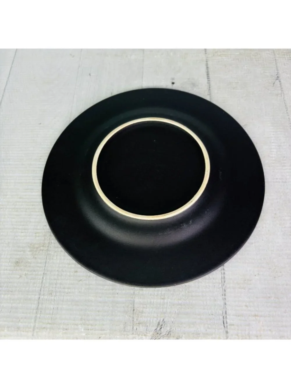 Pfaltzgraff MIDNIGHT SUN  Black Glossy Design Stoneware 8 1/8